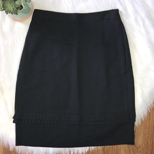 DIANE VON FURSTENBERG | Black Pencil Skirt Size 2